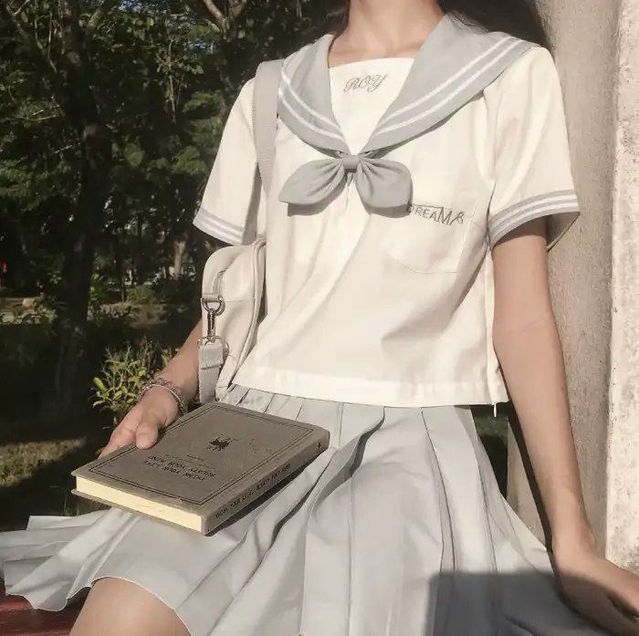 情来．算尽爱